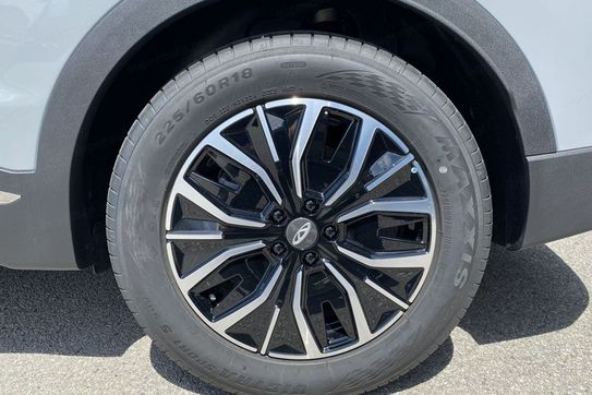 Chery Tiggo 7 Premium1.5 T-GDI Super Hybrid DHT