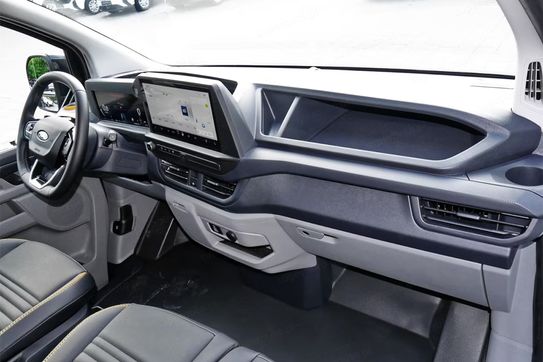 Ford Transit Custom L2H1 320 Zabudowa Brygadowa Trail A8 AWD