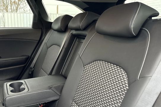 Kia Ceed 1.5 T-GDI Tribute DCT