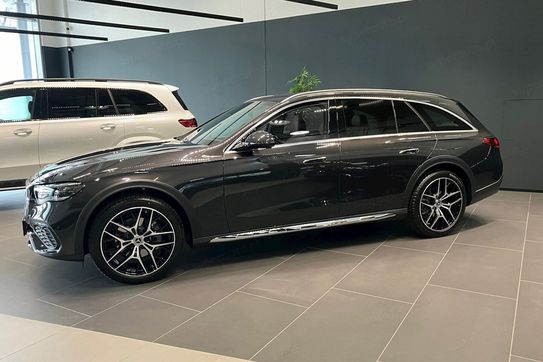 Mercedes Klasa E 220 d  4-Matic All-Terrain Avantgarde Estate