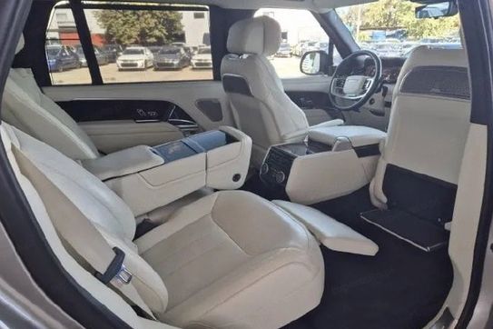 Land Rover Range Rover D350 LWB Autobiography SV AWD