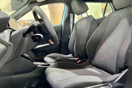 Peugeot 2008 Edition e-DCS6 PureTech mHEV