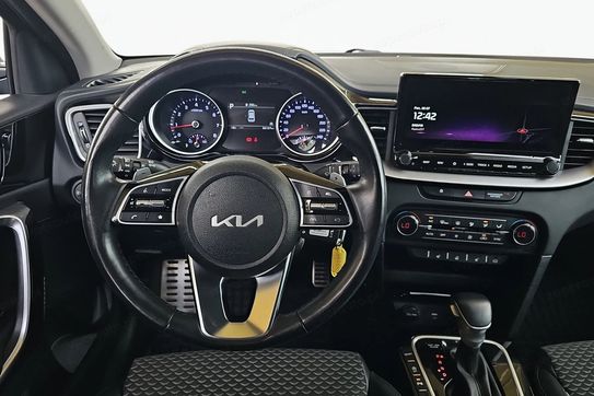 Kia Ceed 1.5 T-GDI Business Line DCT