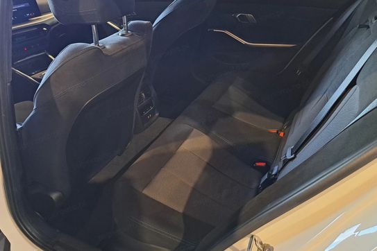 BMW Seria 3 320i M Sport