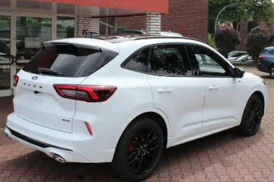 Ford Kuga ST-Line X eCVT 2.5 FHEV FWD