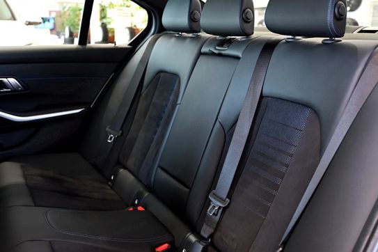 BMW Seria 3 330i M Sport