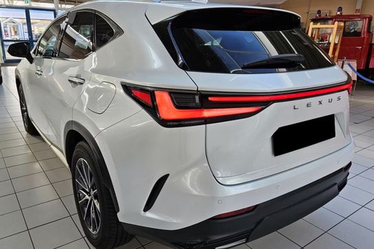 Lexus NX 350h Elegance 2.5 Hybrid