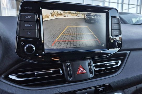 Hyundai i30 1.5 T-GDI Smart DCT