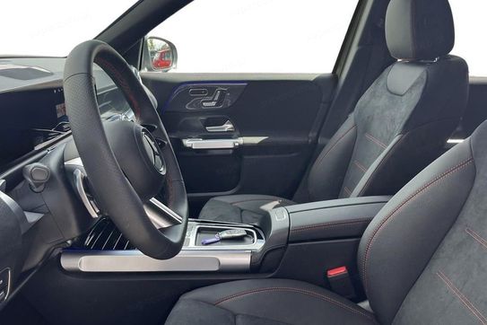 Mercedes GLB 200 AMG Line