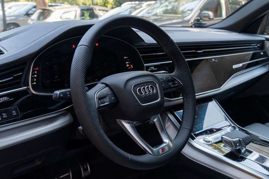 Audi Q8 TDI quattro S line