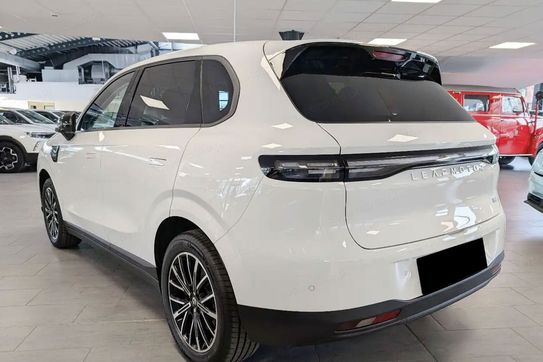Leapmotor B10 Design Hybrid EV 18,8 kWh