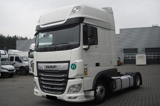 DAF XF 480 FT 4x2 Low Deck Super Space Cab