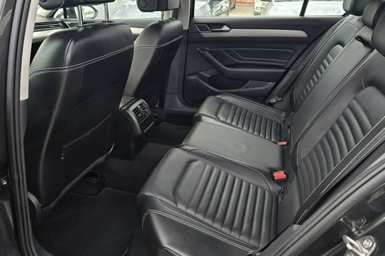 Volkswagen Passat 1.5 TSI EVO Elegance DSG