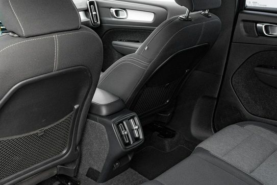 Volvo XC40 T3 Momentum Pro