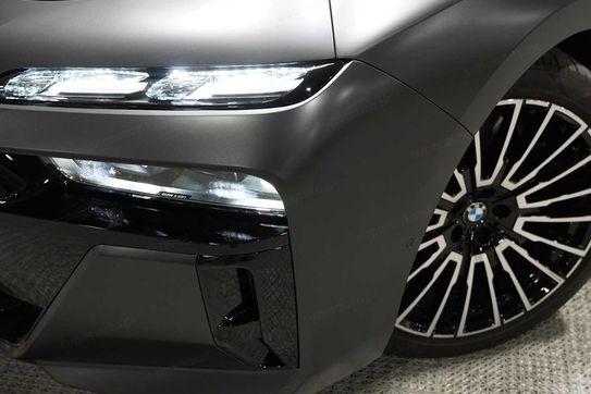 BMW Seria 7 740d xDrive M Sport