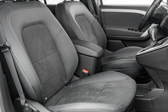 Mercedes T klasa T180d AT