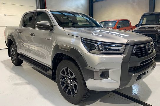 Toyota HiLux Double Cab Invincible