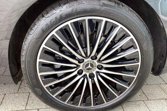 Mercedes CLE 300 4-Matic AMG Line