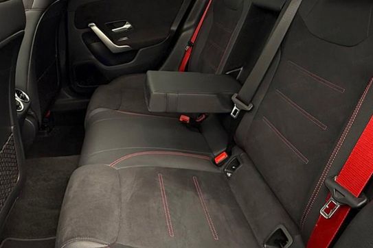 Mercedes Klasa A 35 AMG 4-Matic