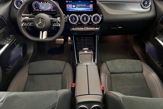 Mercedes GLA 200 AMG Line