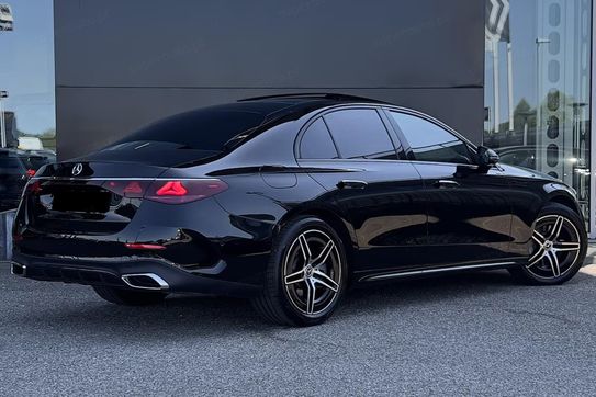 Mercedes E Klasa 200 4-Matic AMG