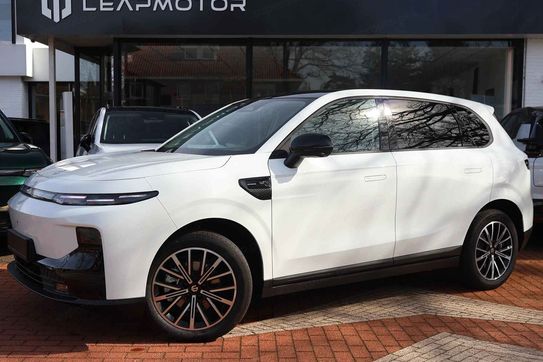 Leapmotor B10 Design Hybrid EV 18,8 kWh