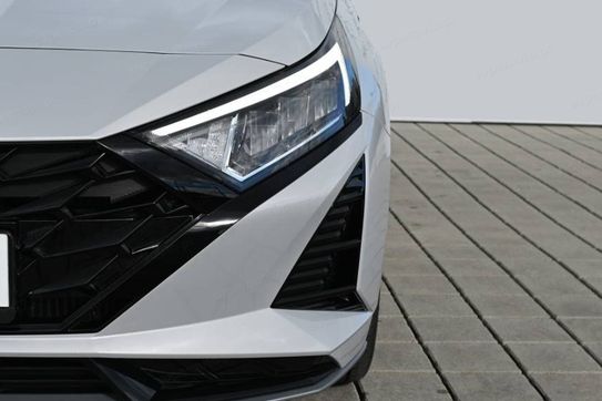 Hyundai i20 1.0 T-GDi Modern Black DCT