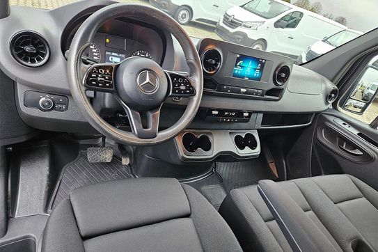 Mercedes Sprinter 317 CDI Długi AT