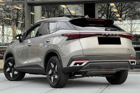 Omoda 5 1.5 T-GDI Hybrid Premium DHT