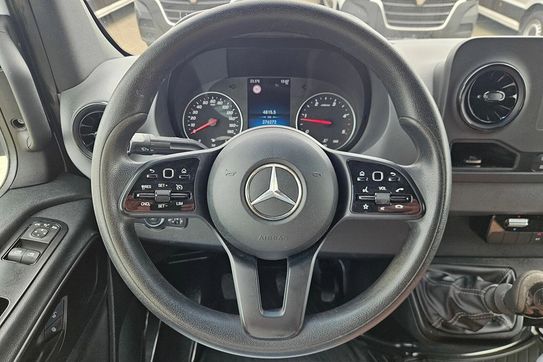Mercedes Sprinter L2H1
