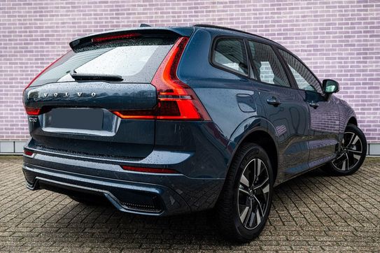 Volvo XC60 B5 B AWD Plus Dark