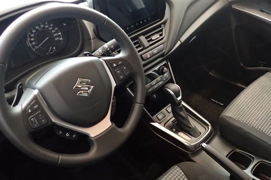 Suzuki S-Cross 1.4 BoosterJet mHEV Premium Plus SP aut