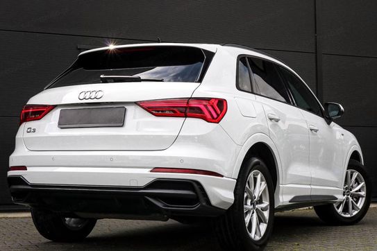 Audi Q3 35 TFSI S line