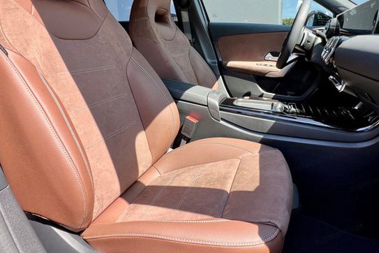 Mercedes Klasa A 220 4-Matic AMG Line