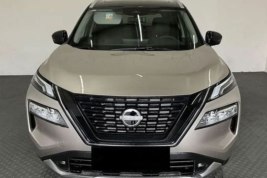 Nissan X-Trail Tekna 1.5 e-POWER  4WD 7os.