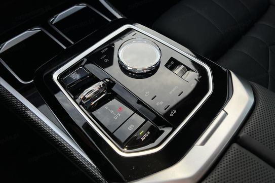 BMW Seria 7 750e xDrive M Sport