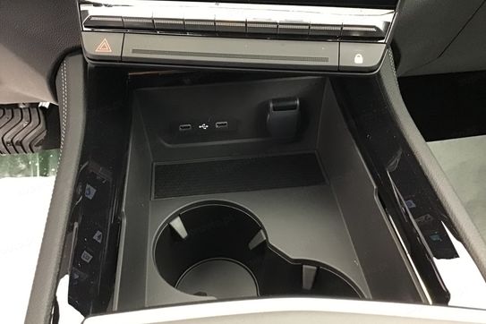 Renault Austral Techno 1.2 Hybrid AT