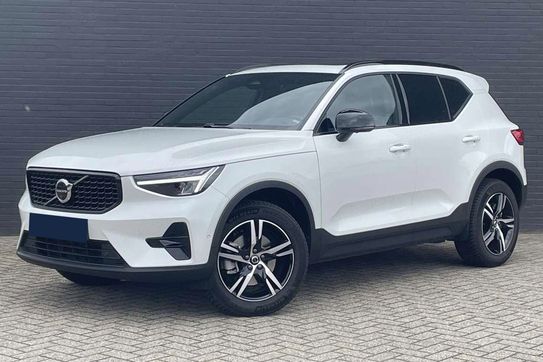 Volvo XC40 B3 Plus Dark