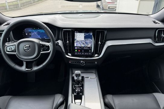 Volvo V60 B4 B Plus Dark