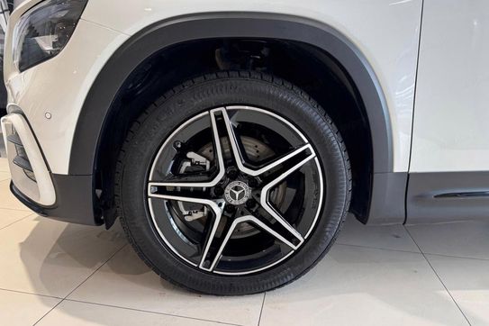 Mercedes GLB 200 AMG Line