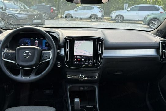 Volvo XC40 B3 Ultimate Dark