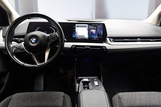 BMW Seria 2 218i aut