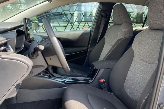 Toyota Corolla 1.8 Hybrid Style