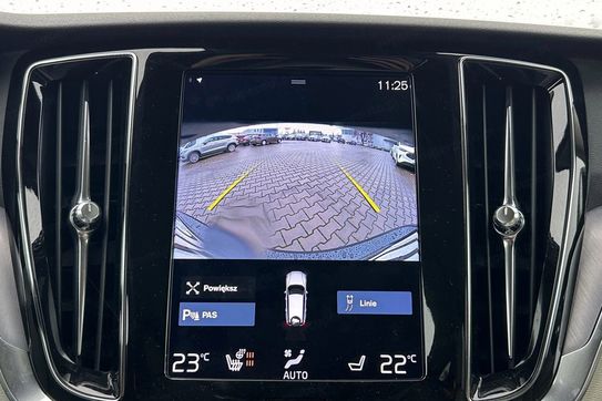 Volvo V60 B4 B Momentum Pro