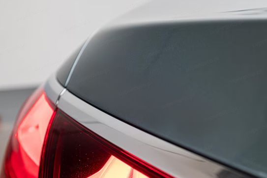 Mercedes Klasa E 300 de  4-Matic AMG