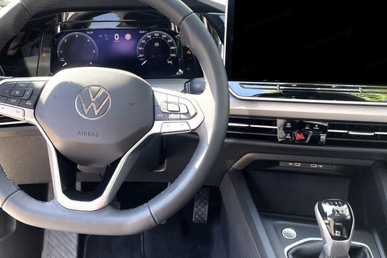 Volkswagen Golf Life 2.0 TDI