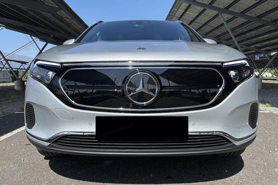 Mercedes EQA 250  Electric Art