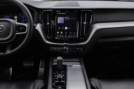 Volvo XC60 B4 B Plus Dark aut