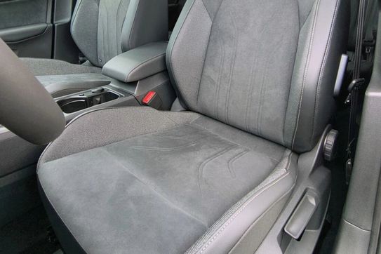 Volkswagen Golf Business 1.5 TSI