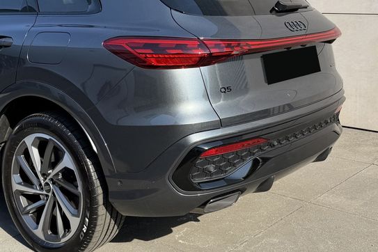 Audi Q5 e-Hybrid quattro